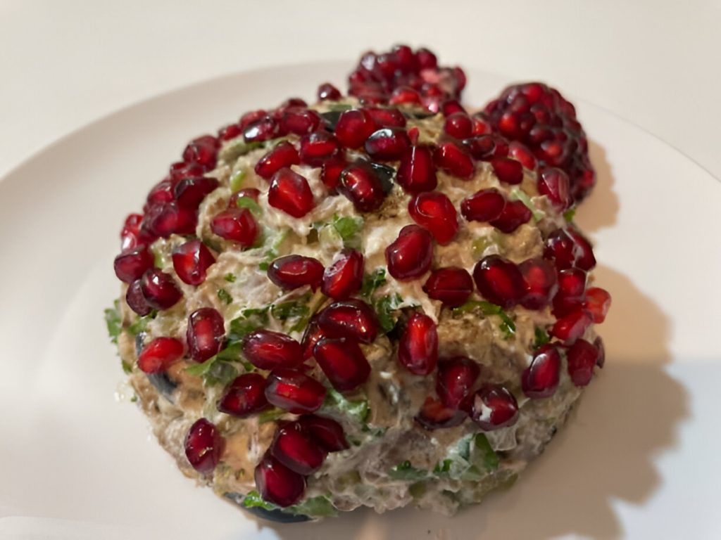 Christmas Cheese Ball Recipe