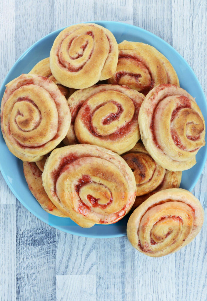 Strawberry Sweet Rolls Recipe