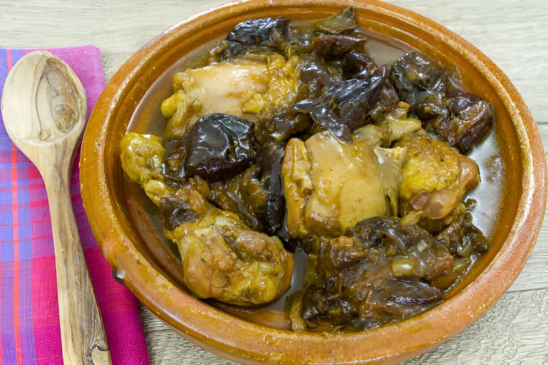 Chicken With Prunes Recipe