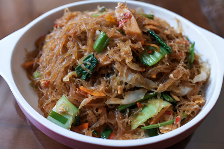 Chicken Stir Fry with Rice Noodles Recipe